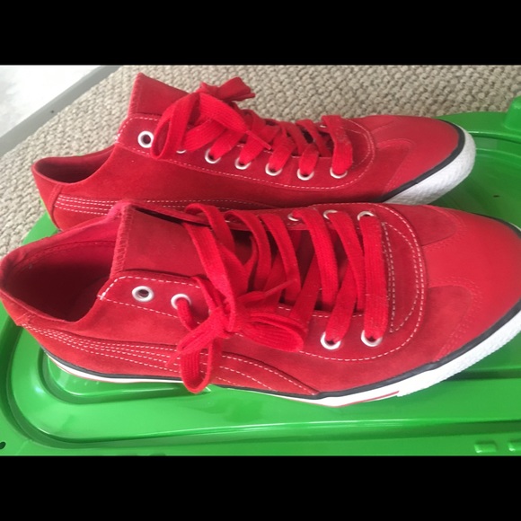 Puma Shoes for Men - Picture 3 of 9